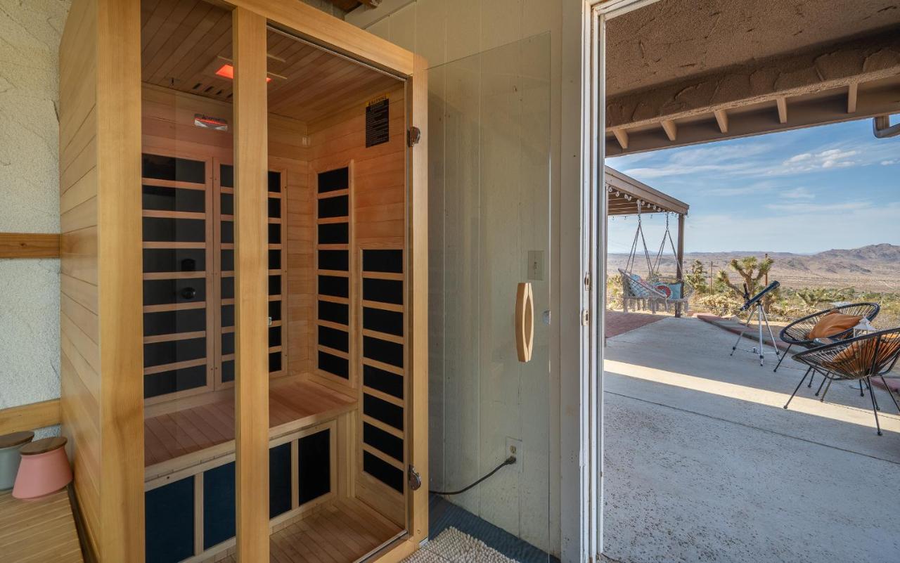 The Full Moon, Joshua Tree: Hot Tub, Sauna, Views Exterior photo